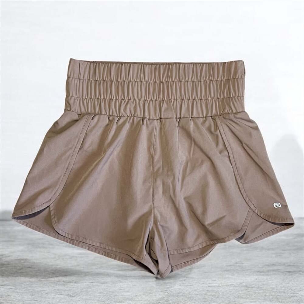 Quiet Storm Surf Shop High-Waisted Athletic Shorts Size M